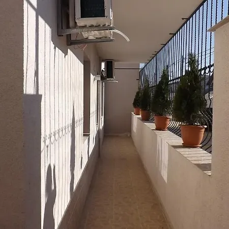Sunshine Mamaia